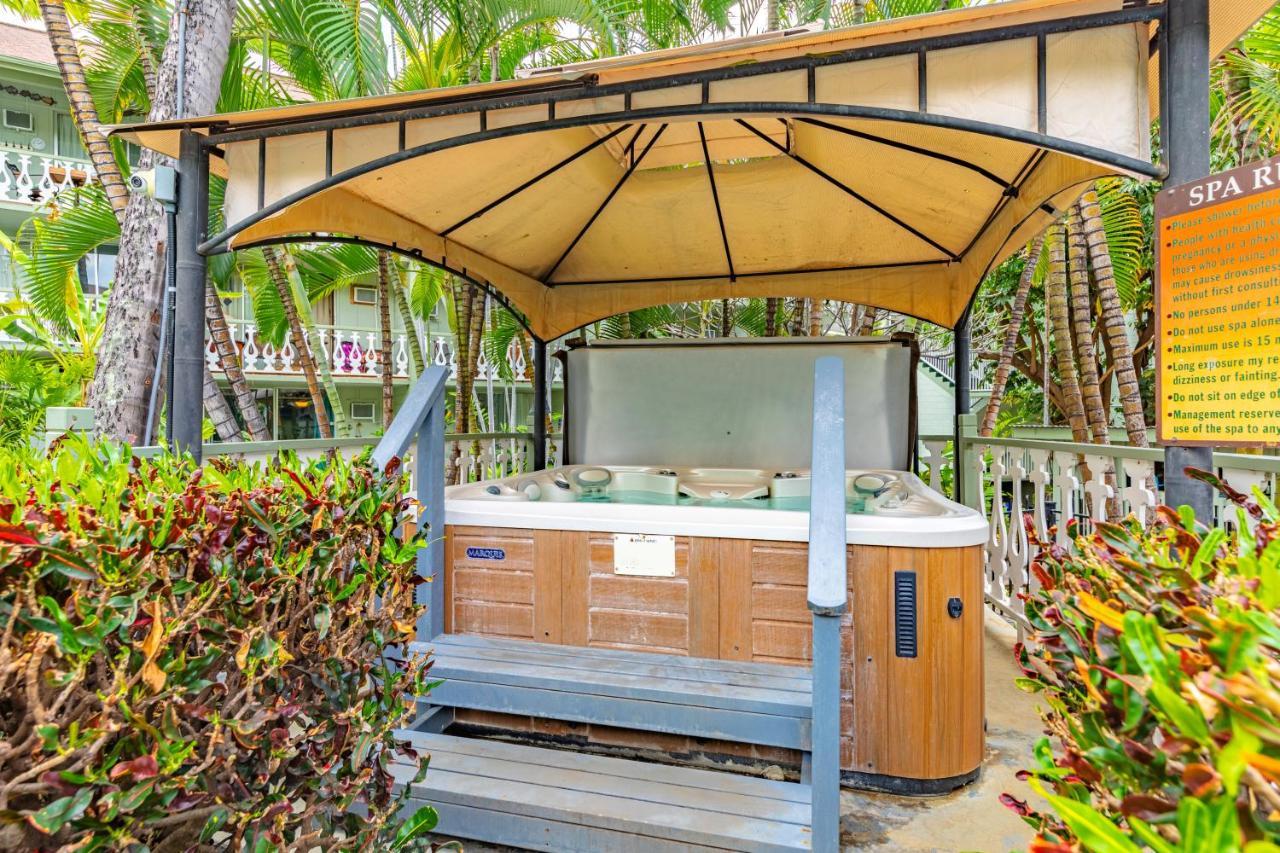 Downtown Hawaiian Theme Condo With Hot Tub, Pool & Beach - Kona Islander Inn Kailua-Kona Exterior foto