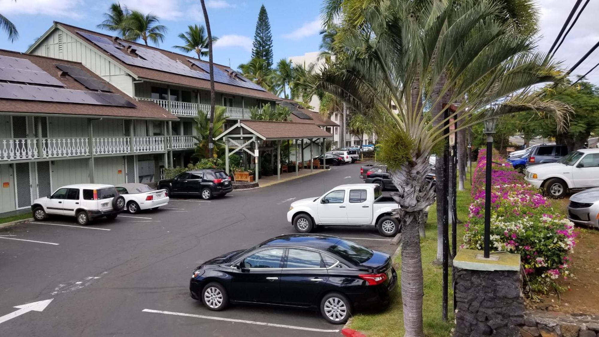 Downtown Hawaiian Theme Condo With Hot Tub, Pool & Beach - Kona Islander Inn Kailua-Kona Exterior foto